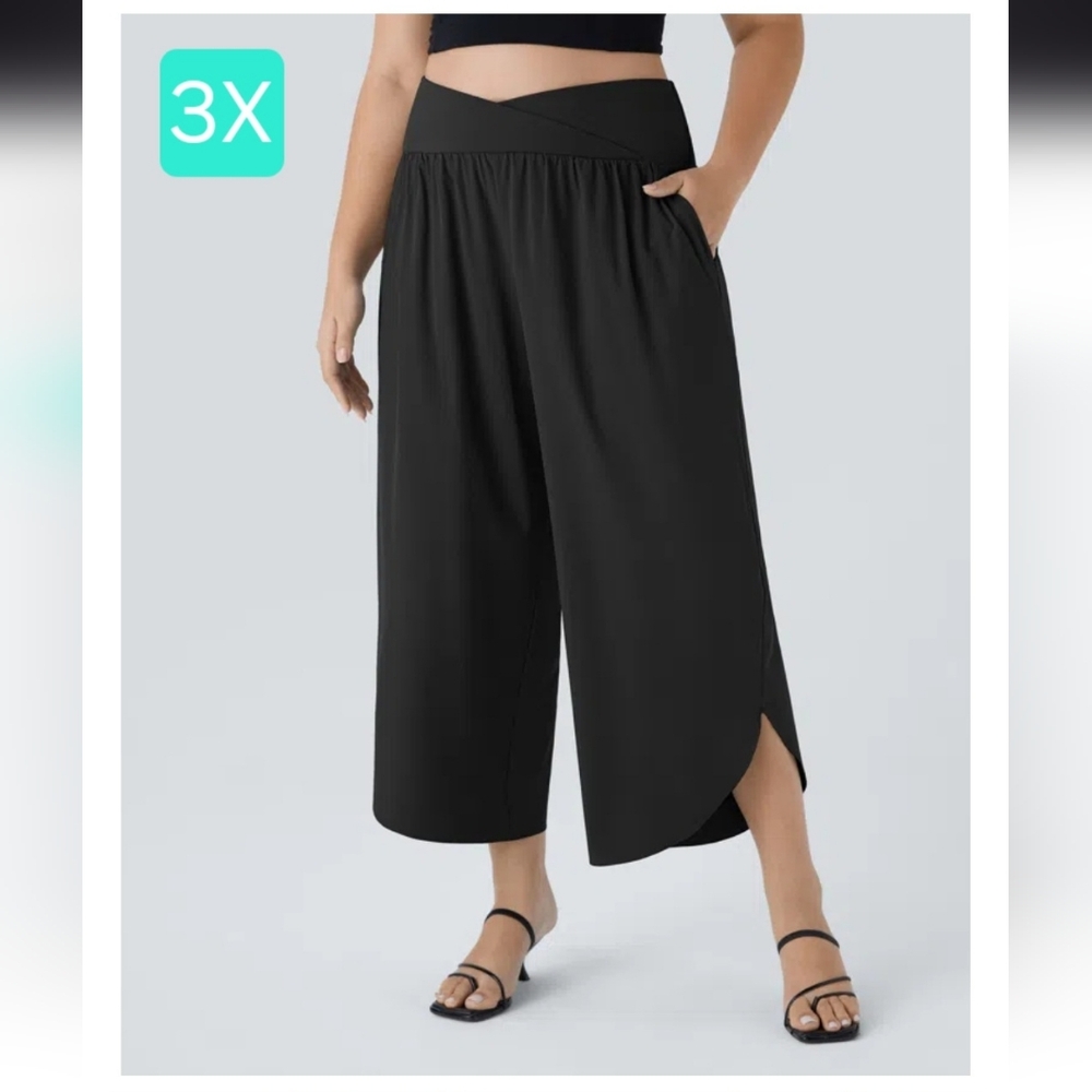 HALARA Black Wide-Leg Pants